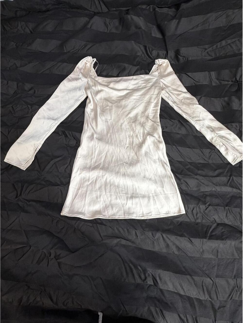 princess polly cream dress | Dresses | Princess Polly Mini Womens Size Satin Square Neck Long Sleeve Chic Ever after Color:Tanzanite Juliet JT2556S Ruffled A style_shirt waist fitting minidress delicately tied
